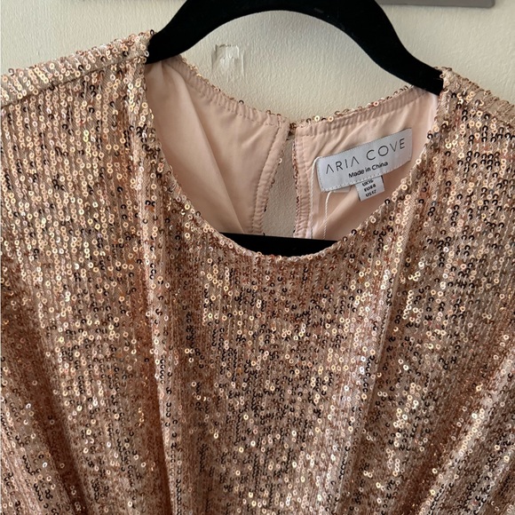 Aria Cove sequin batwing sleeve mini shift dress with belt gold Size 16 (NWT) - Picture 12 of 16